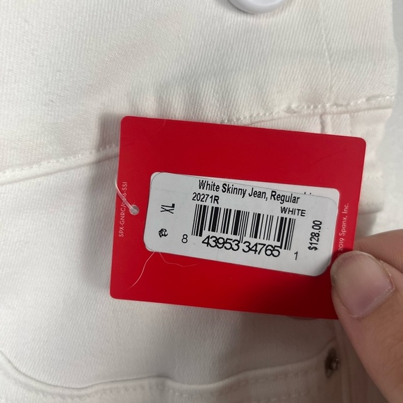 Spanx white SPANXshape™ EveryWear Ankle Skinny Jeans size XL - Picture 6 of 10